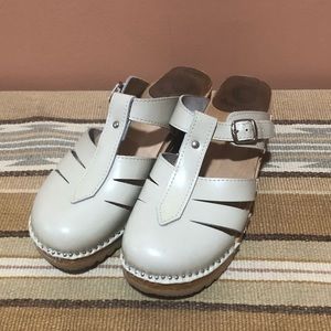 TROENTORPS Mary Jane clogs size 40 in Pearl